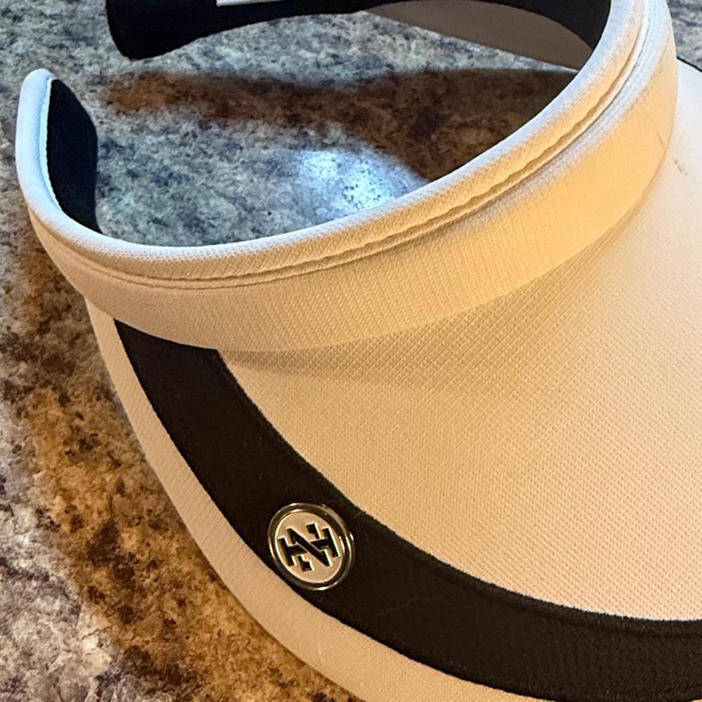 Izod golf visor with white with black stripe - Picture 3 of 6